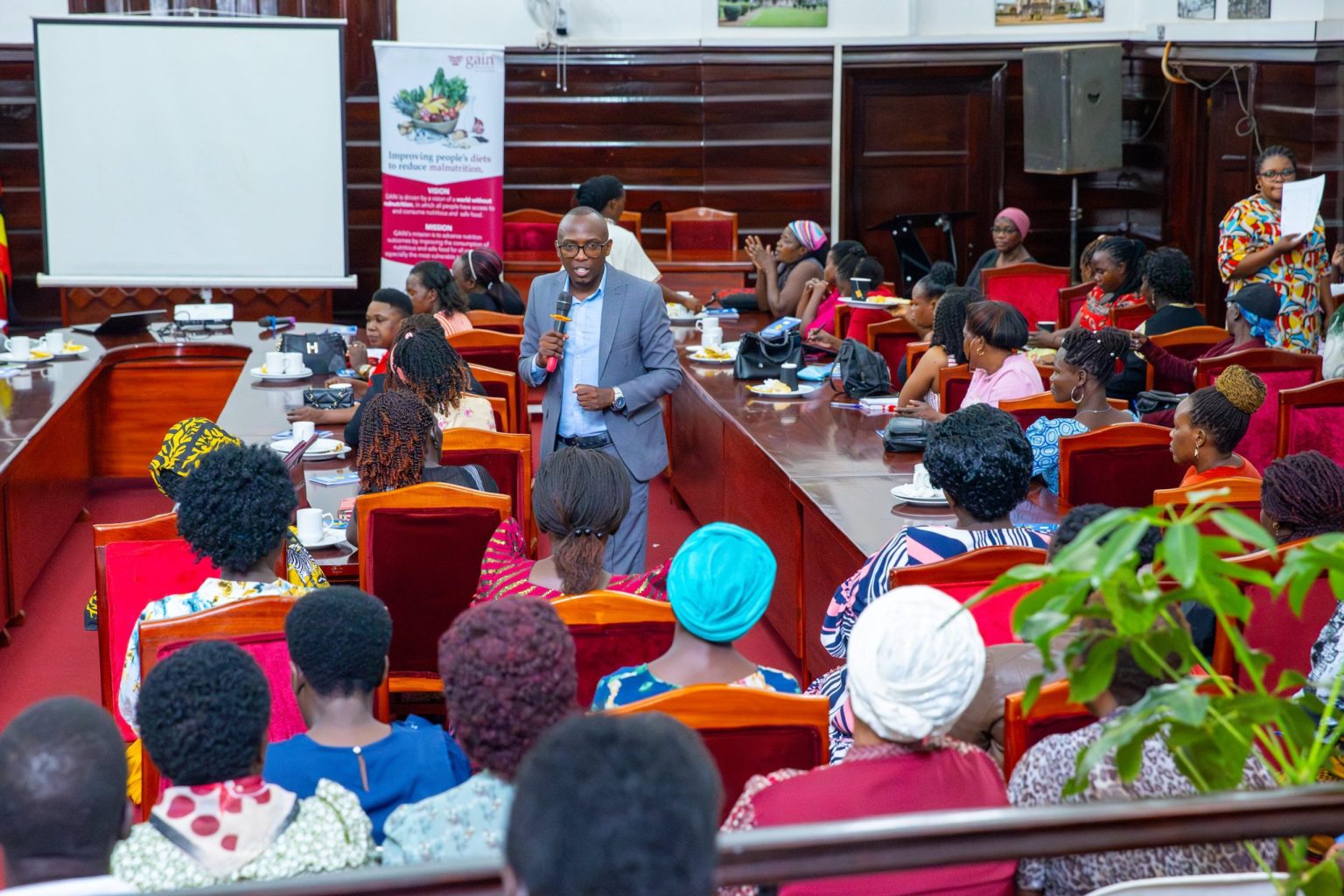 KCCA Empowers Kampala Market Leaders And Food Handlers With Food Safety Training