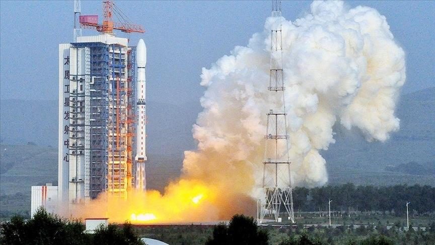 China Launches Five New Satellites