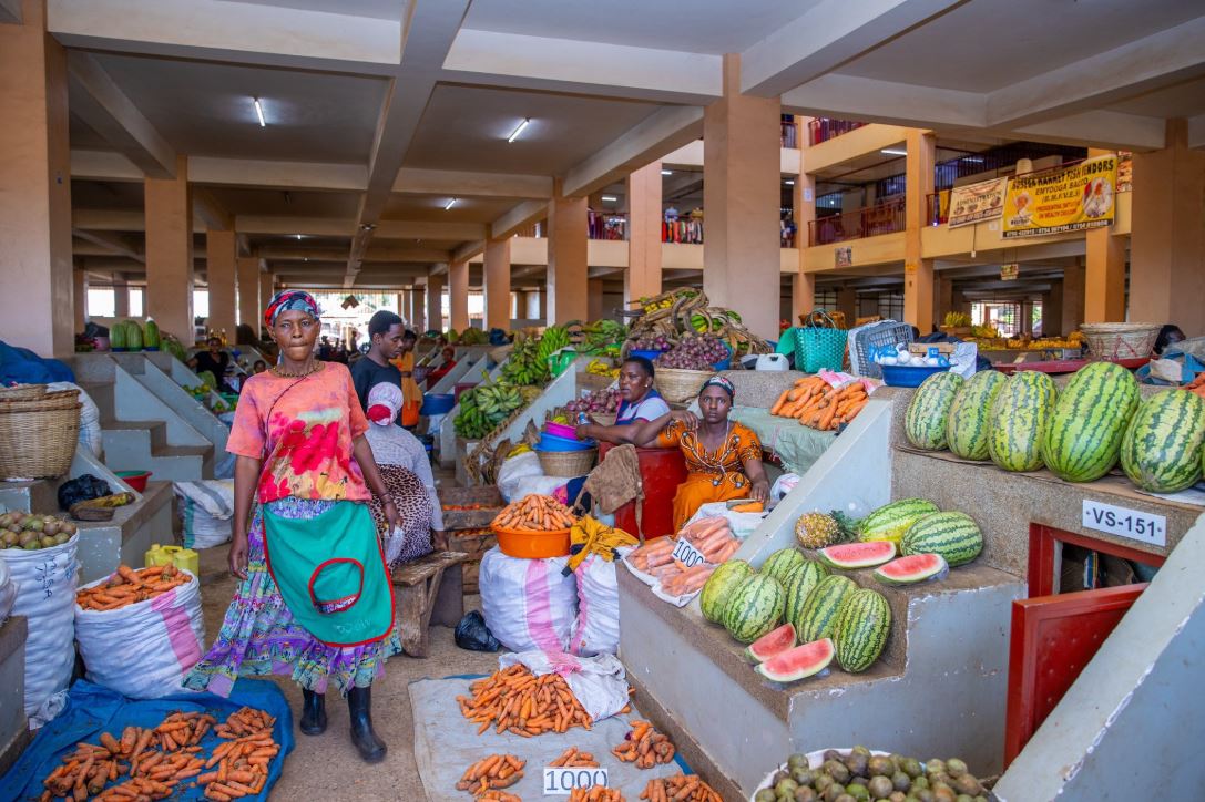 Traders Call On Street Vendors To Move Into Underused City Markets