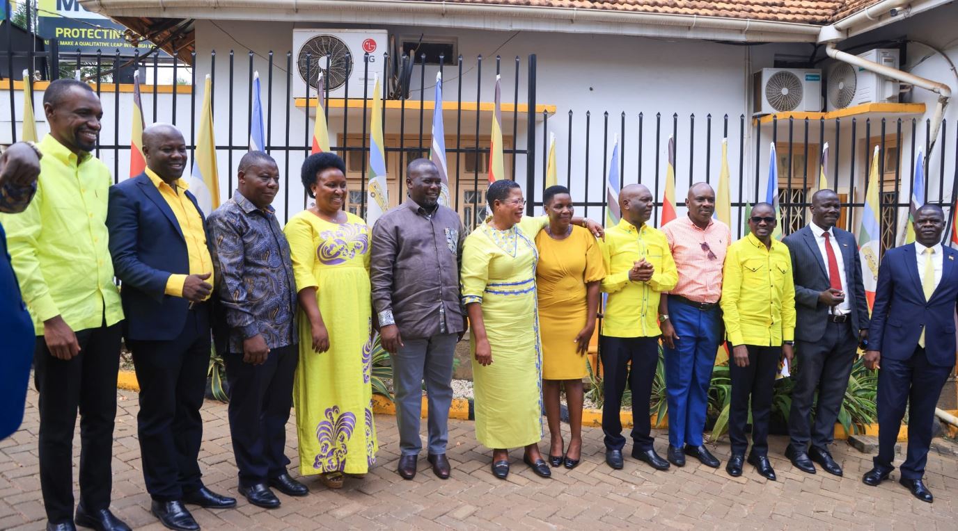 Four Newly Elected Independent MPs Declare Support For NRM