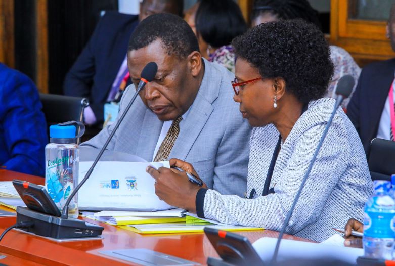 Auditor General Exposes Illegal Clinics Operating Freely