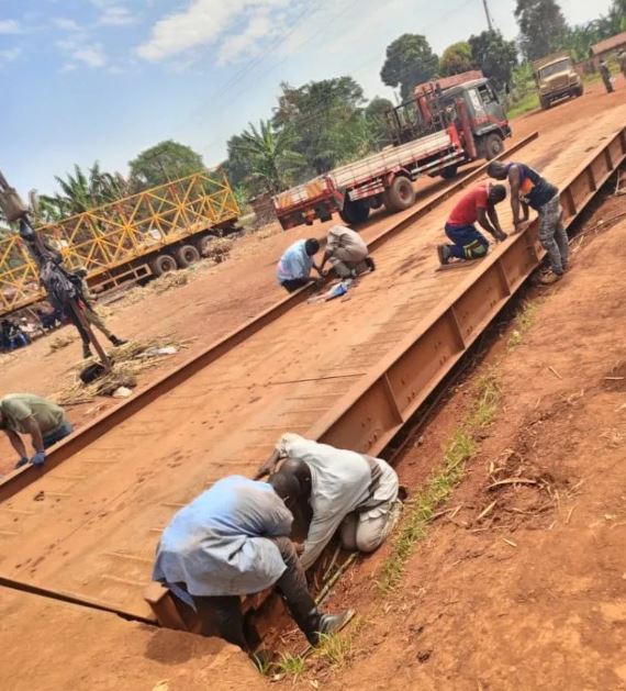 Farmers Push Back Against Internal Affairs Minister Kahinda Otafiire Weighbridge Removal Directive