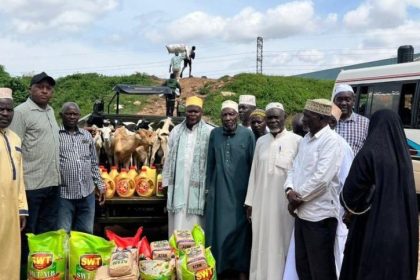 Gen. Muhoozi Kainerugaba Donates Eid al-Fitr Gifts To Kampala’s Muslim Community