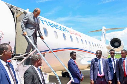 President Museveni’s Inauguration: Somalia’s Leader Hassan Sheikh Mohamud Arrives In Uganda