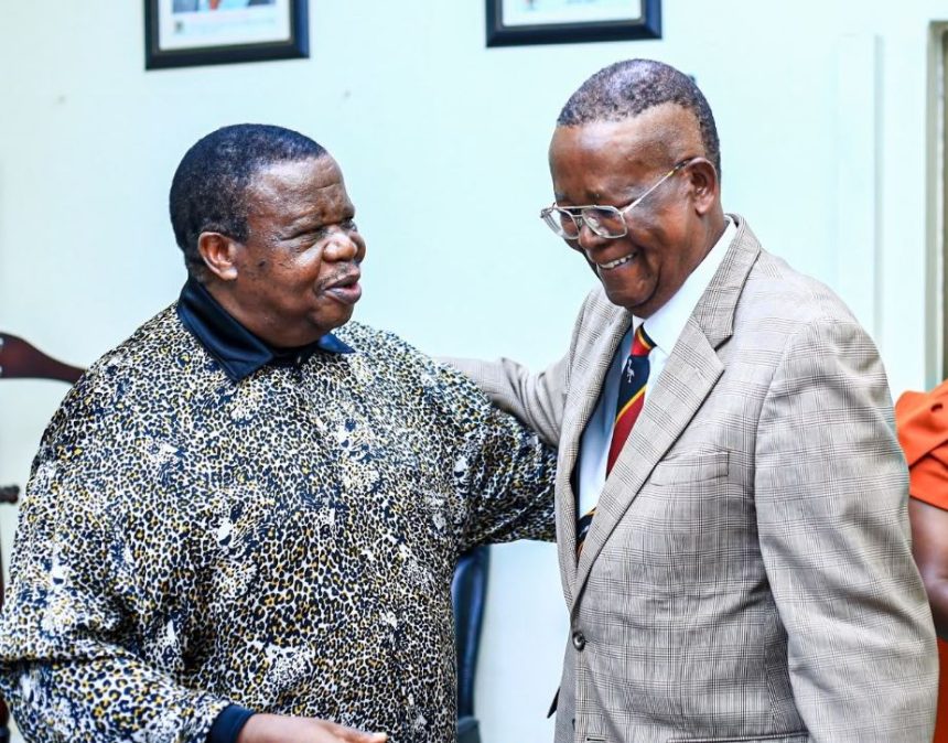 Former Internal Affairs Minister Kahinda Otafiire Publicly Warns Ephraim Kamuntu Against Tolerating Extrajudicial Killings In Uganda Police