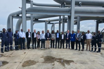 Standard Bank Group Reaffirms Pledge To Back Dangote Refinery’s IPO, Africa Expansion
