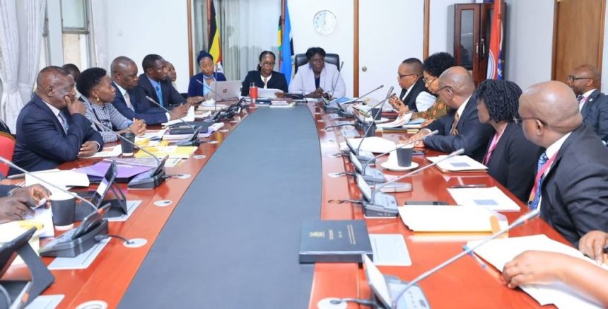 Public Service Ministry Seeks Ugx. 308Bn For Service Uganda Centres, Key Projects