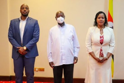 President Museveni mourns King Oyo, Directs Official Burial And Declares Three Days Of National Mourning