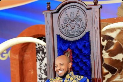 BREAKING! George Kamurasi Desmond Succeeds Fallen King Oyo Nyimba As Tooro’s Next King